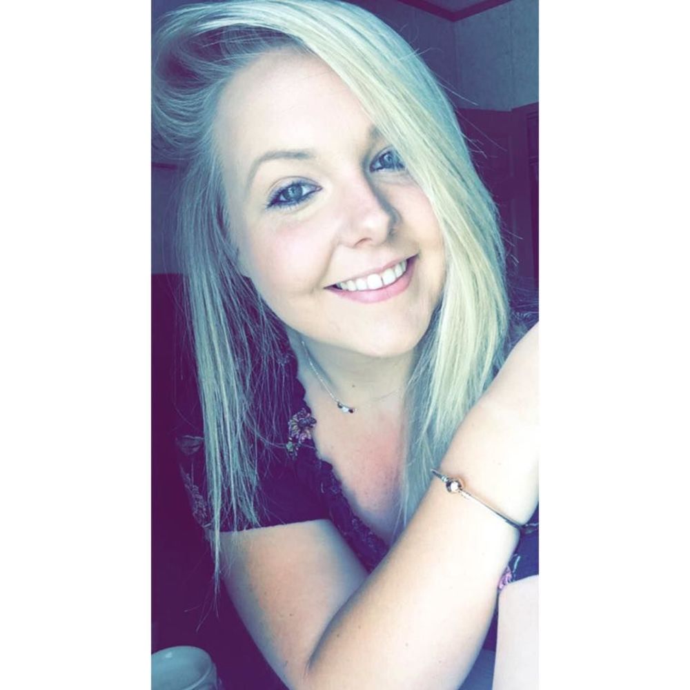 Meet your Posher, Brie